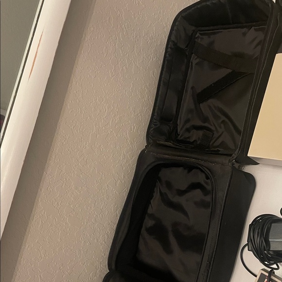 Nintendo Entertainment System - Beige and Black Console - Picture 5 of 8